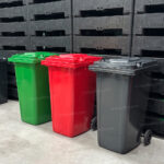 Bote de Basura 240 Lts. / 65 Galones color Negro - Imagen 12